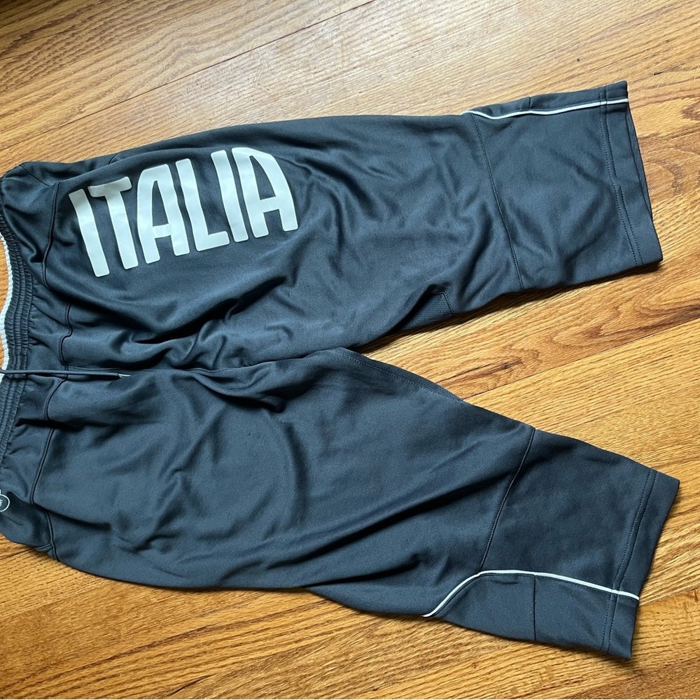 Italian Puma Soccer Joggers - Picture 3 of 4